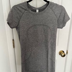 Swiftly tech short sleeve shirt 2.0